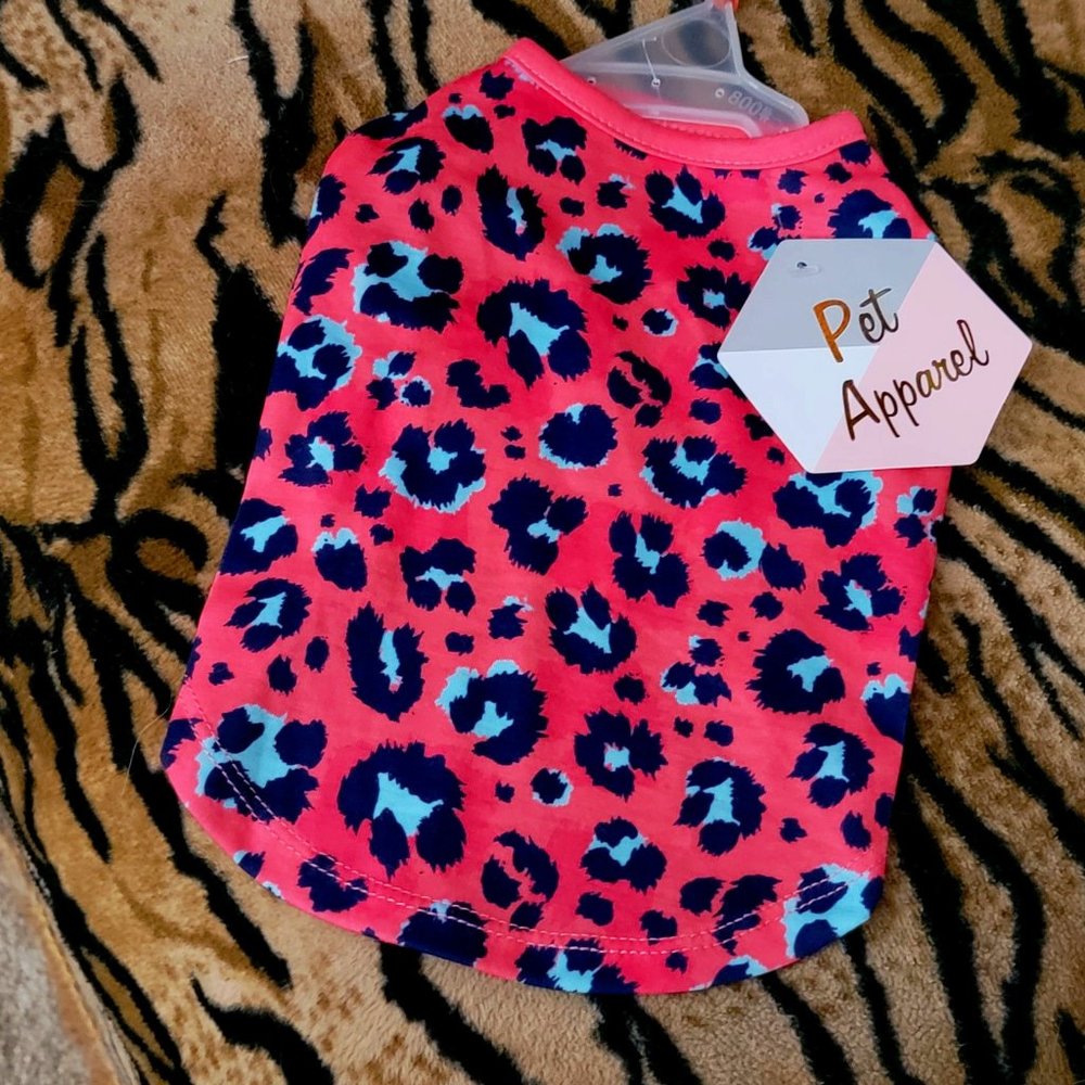 Pet Tee Dog or Cat Cheetah sz. sm New w/ tag!